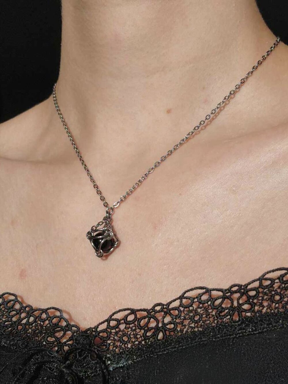 Black and silver goth necklace with a small silver chain - Picture 2 of 7